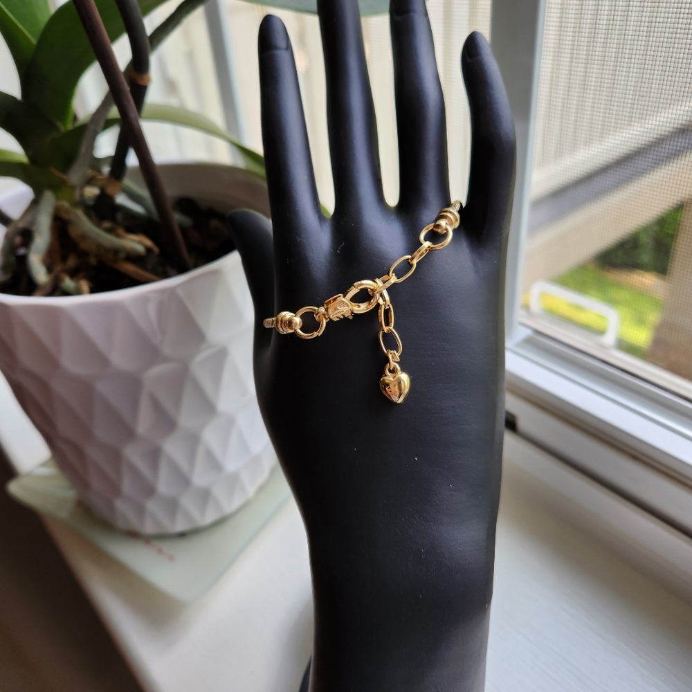 Elegant Gold Snake Chain Charm Bracelet with Crystal Heart & Bee - Picture 4 of 5